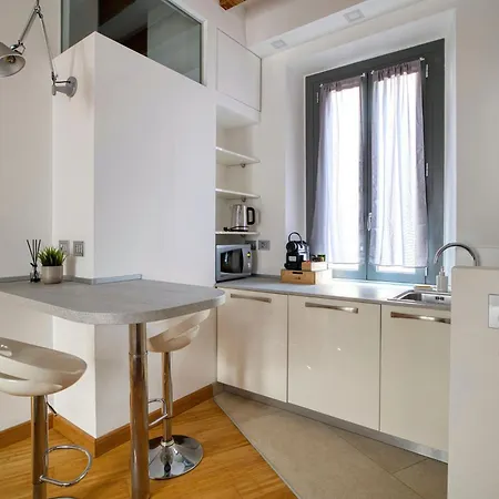 Апартаменты Navigli Modern In Design Area By Mastery Милан